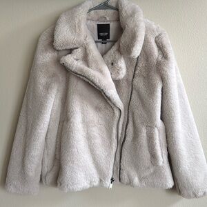 Simply Vera VeraWang faux fur jacket